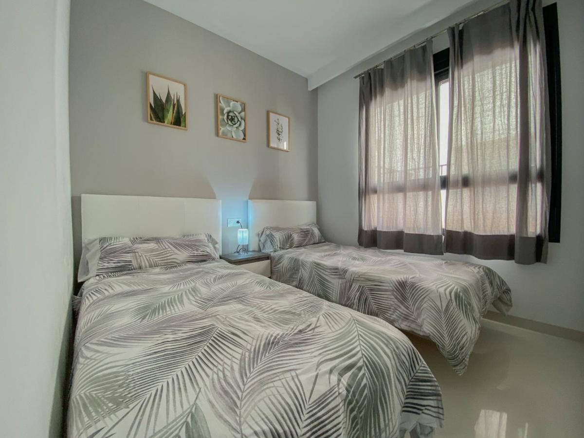 Higuericas 411 - Planta Baja - Vista Piscina - Cerca Playa Apartment Pilar de la Horadada