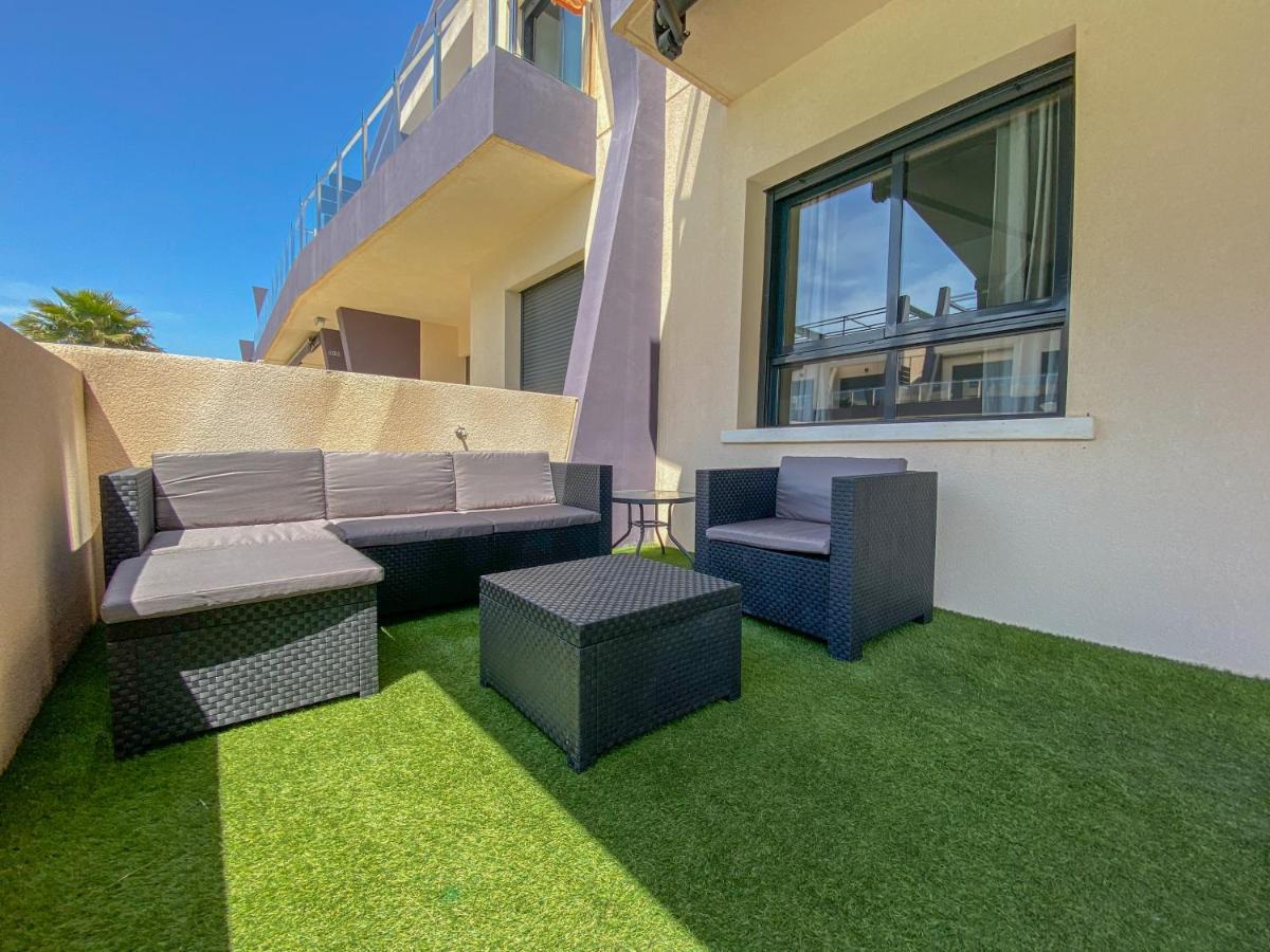Apartament Higuericas 411 - Planta Baja - Vista Piscina - Cerca Playa El Pilar de la Foradada